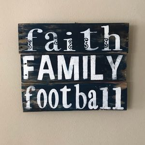 Reclaimed Wood Wall Decor